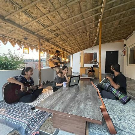 12 Monks Rishikesh Hostel Bagian luar foto