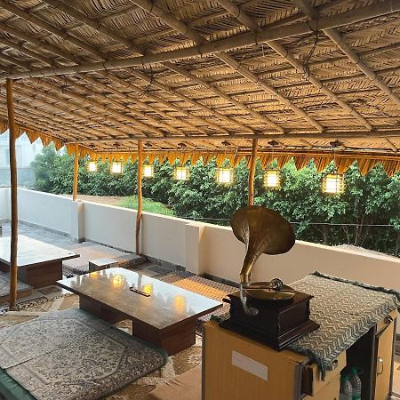 12 Monks Rishikesh Hostel Bagian luar foto