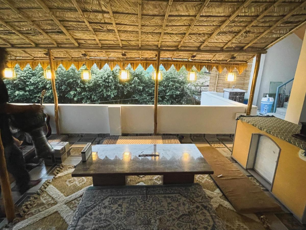 12 Monks Rishikesh Hostel Bagian luar foto