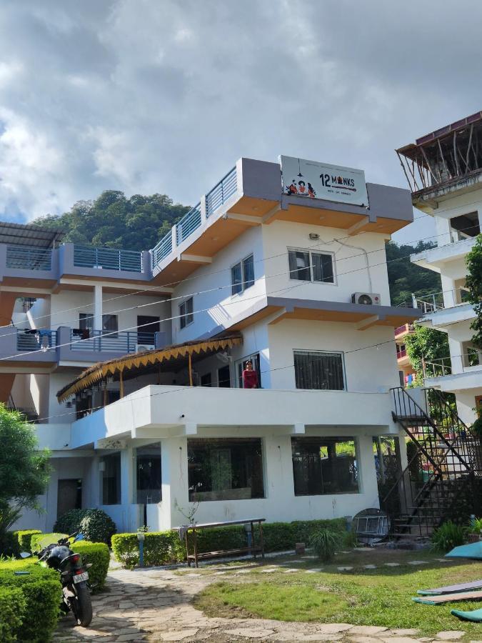12 Monks Rishikesh Hostel Bagian luar foto